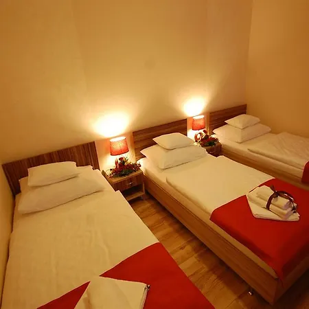 Sunshine Hotel